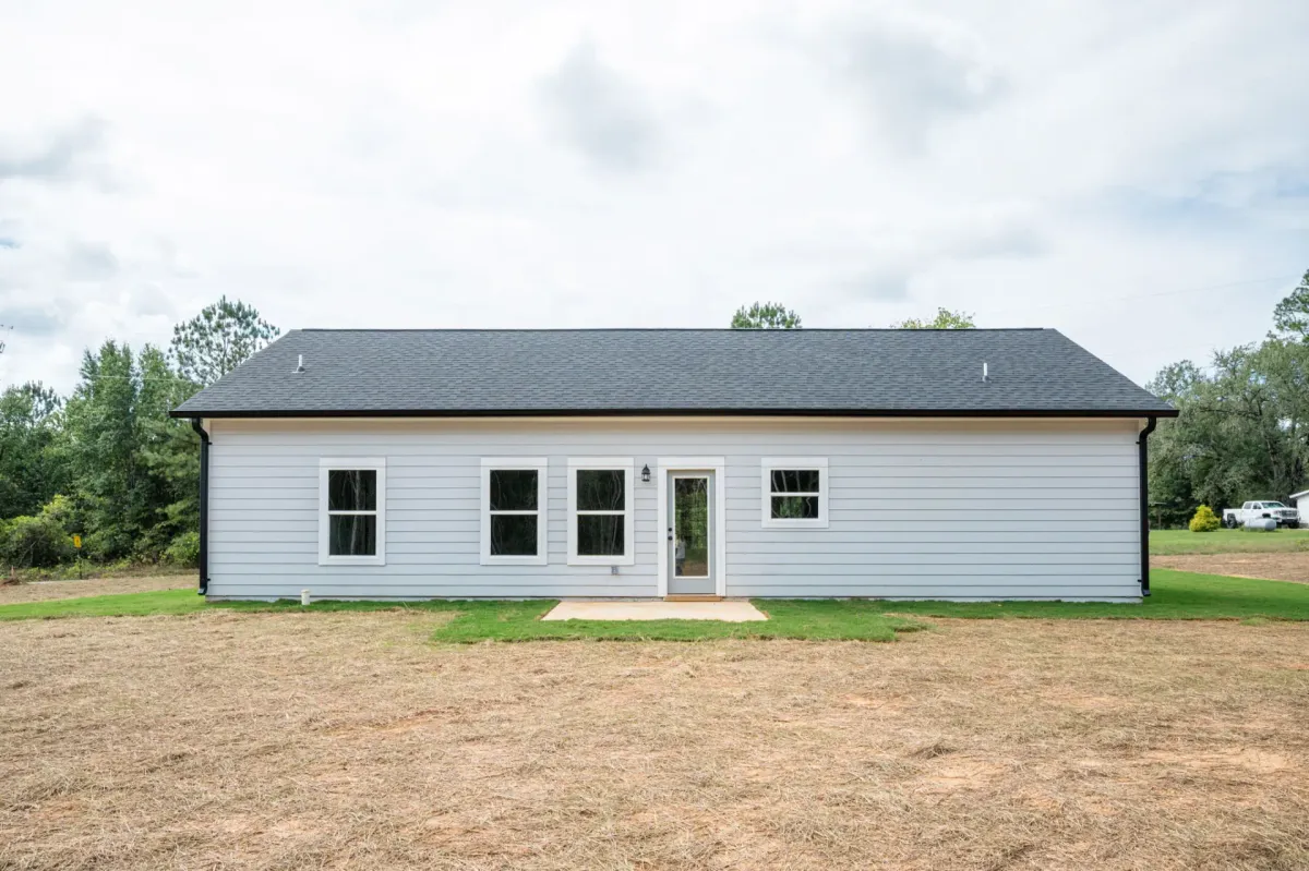 Thumbnail Photo: 232 Stephens Road